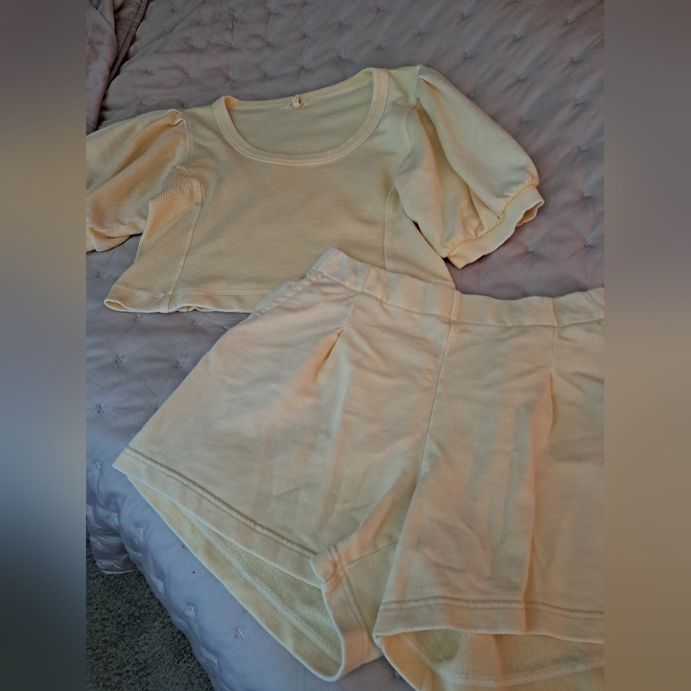 Aerie Light Yellow Cotton Knit Outfit